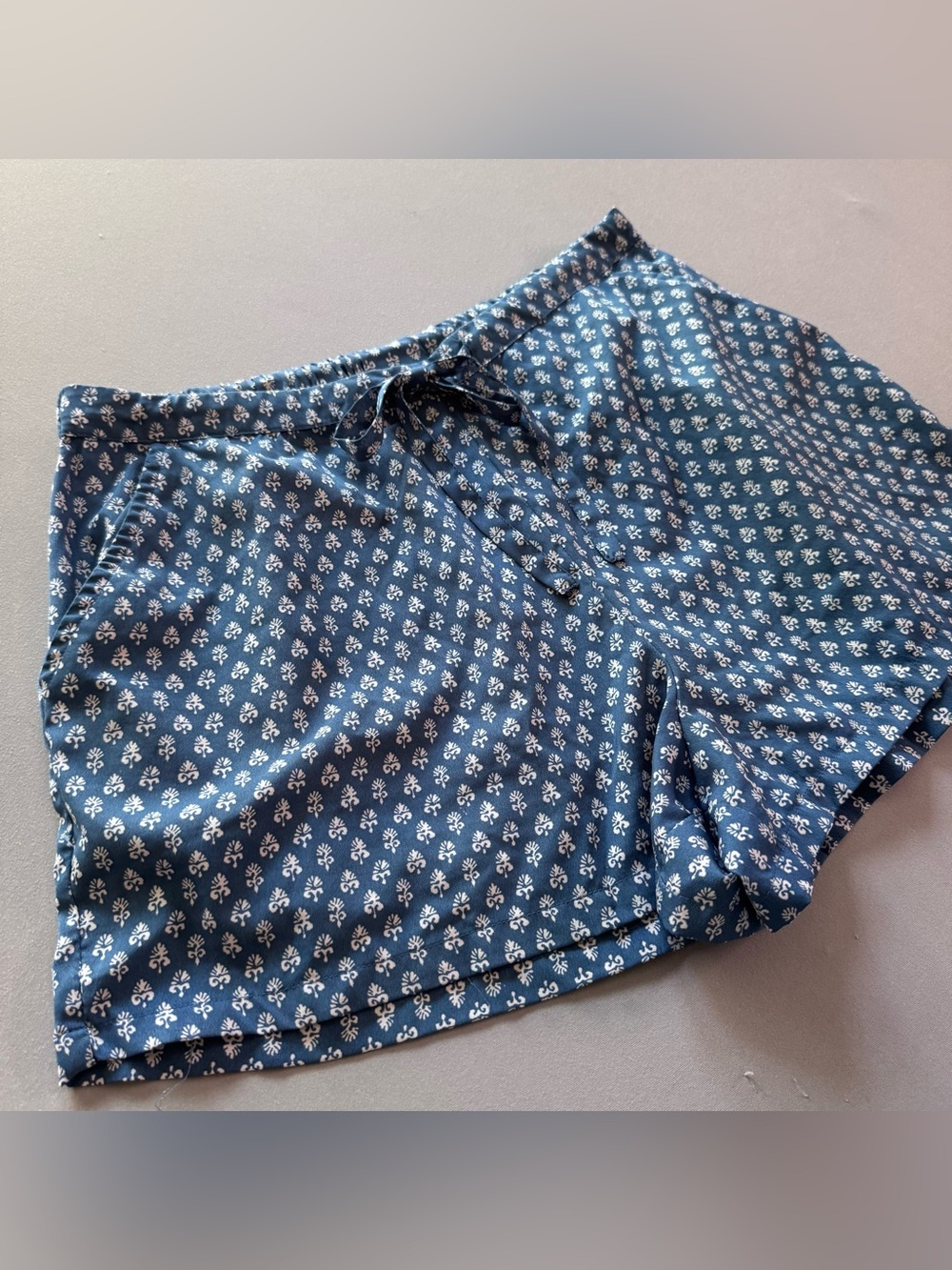 Haute Hippie Sleep/ casual Shorts Women's Large Blue Lightweight Boho beach